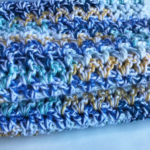 Handmade Scarf - Picture 2 of 4